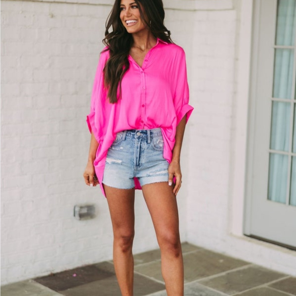 These three boutique top, size small, pink